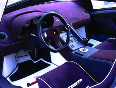 Diablo SE30 '94 interior.jpg