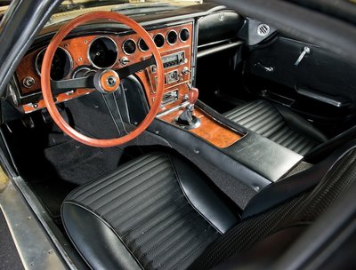 Toyota 2000GT '67 interior.jpg