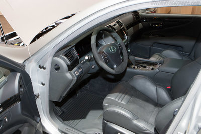 TMG Sports 650 '12 interior.jpg