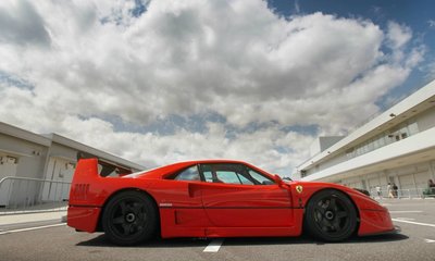 Ferrari F40 LM '89 side.jpg