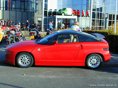 Alfa Romeo SZ '89 side.JPG