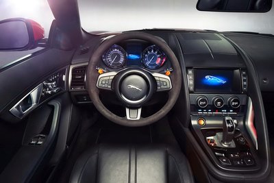Jaguar F-Type R Coupe AWD '15 interior.jpg