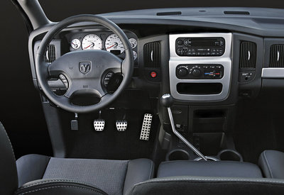 Dodge Ram SRT-10 '04 interior.jpg