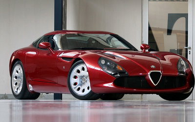 Alfa Romeo TZ3 Stradale '11.jpg