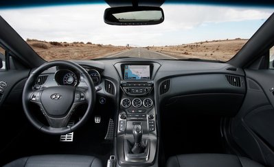 Hyundai Genesis Coupe 3.8 Track '13 interior.jpg