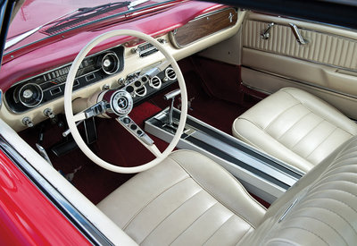 Ford Mustang Hardtop '64 interior.jpg