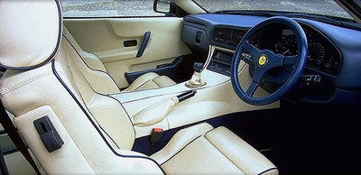 Lister Storm V12 '93 interior.jpg