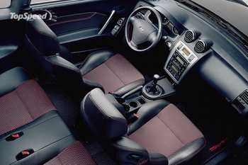 Hyundai Tiburon '07 interior.jpg
