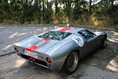 Isdera Erator GTE '69 rear.jpg