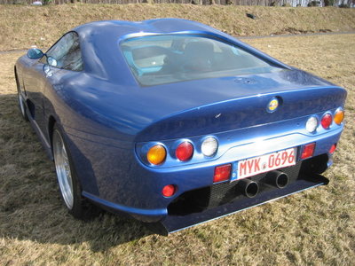Rhapsodie V8 '91 rear.jpg