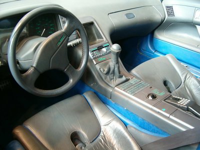 Peugeot Oxia '88 interior.jpg