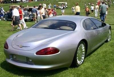 800px-Chrysler-lhx-concept-car-12464.jpg