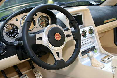 Bizzarrini GTS 4.1 V Ghepardo '06 interior.jpg