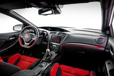 Honda Civic Type R '15 interior.jpg