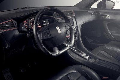 DS 5LS R ’14 interior.jpg