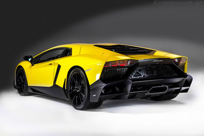 Lamborghini Aventador LP720-4 50° Anniversario '13 rear.jpg