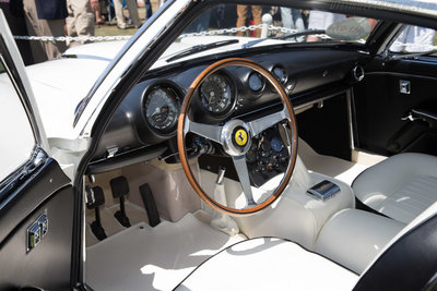Ferrari 400 Superfast II '60 interior.jpg