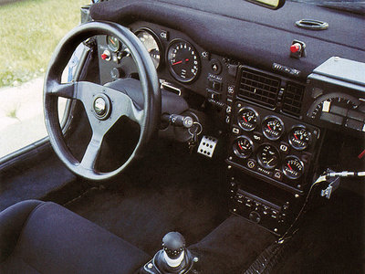 Bugatti EB110 Prototype '90 interior.jpg